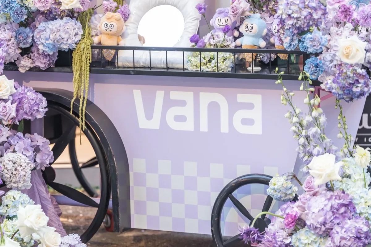 Vana pop-up event cart